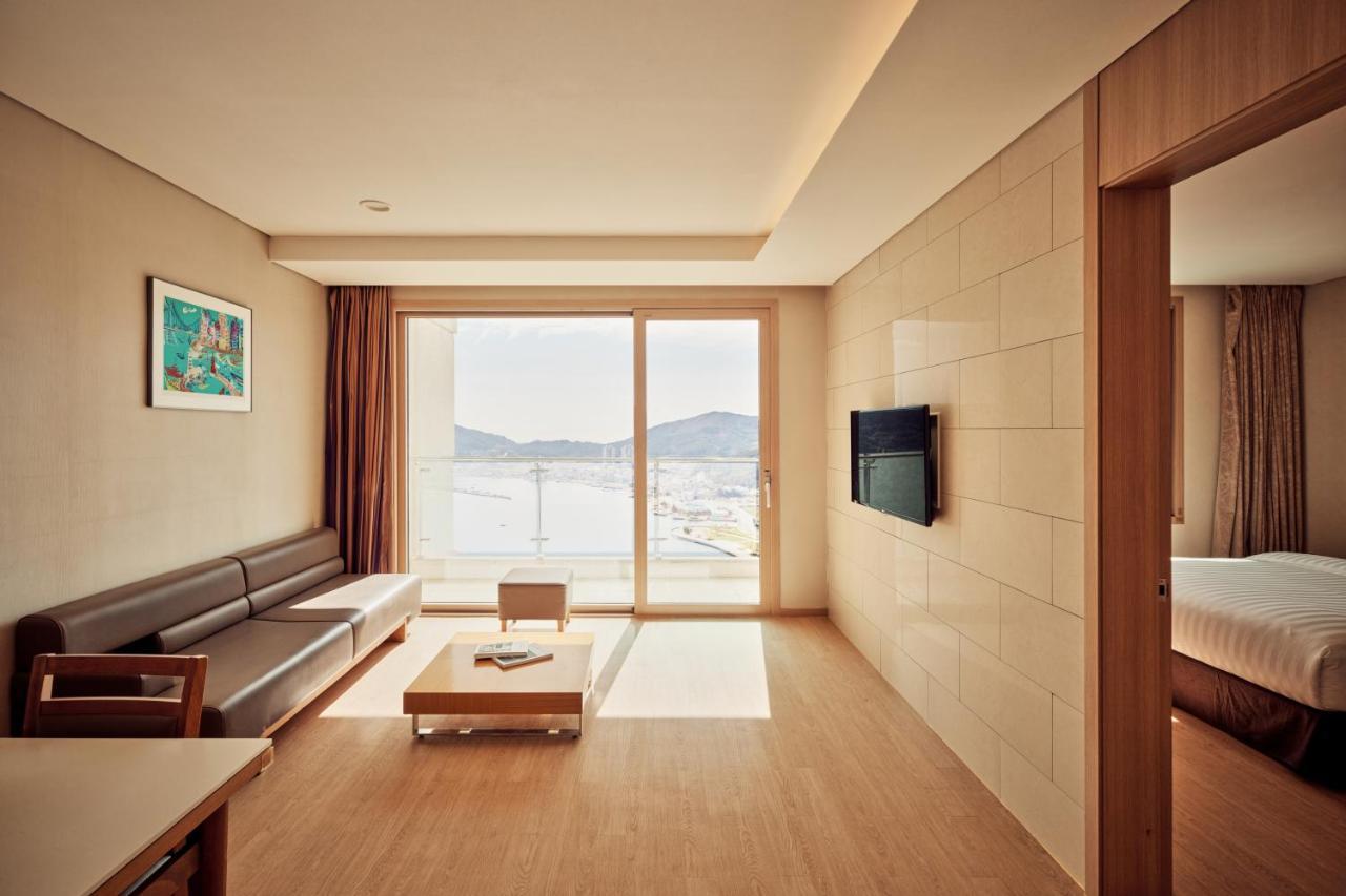 Hotel Sono Calm Geoje Extérieur photo