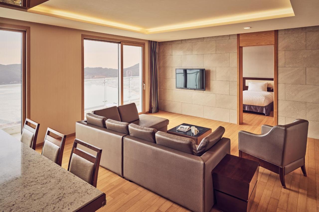 Hotel Sono Calm Geoje Extérieur photo